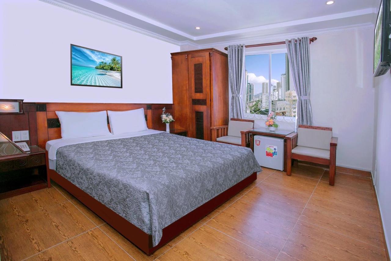 Nice Swan Hotel Нячанг Екстер'єр фото