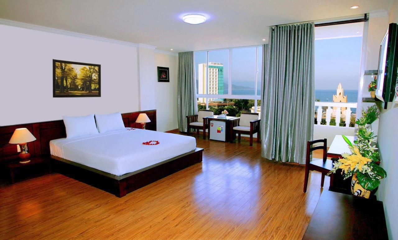 Nice Swan Hotel Нячанг Екстер'єр фото